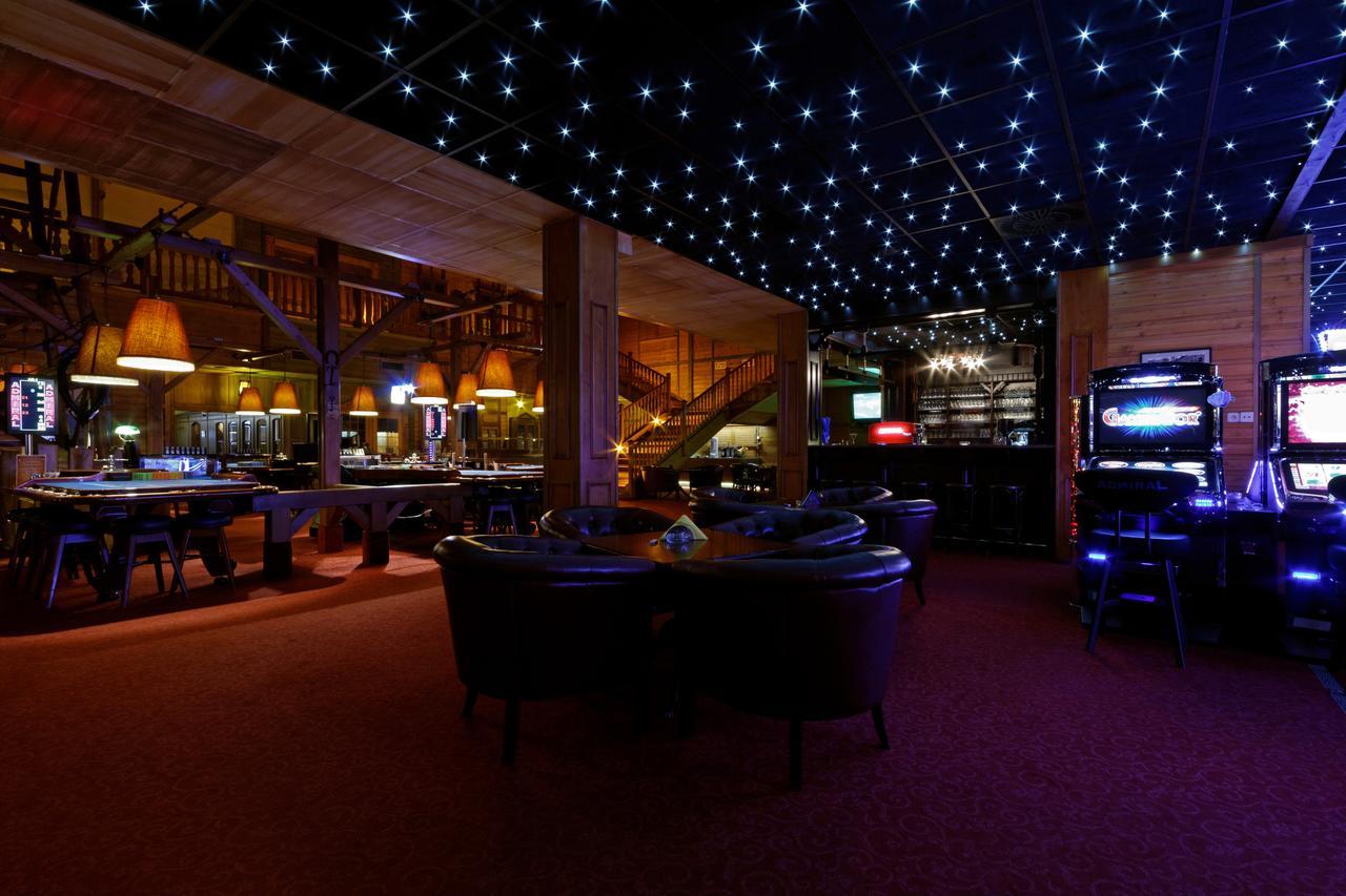 Casino & Hotel Eldorado Ceska Kubice Exteriör bild